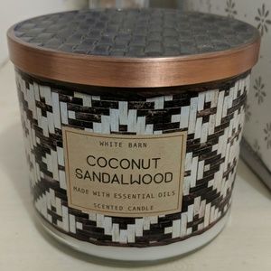 Scented candle